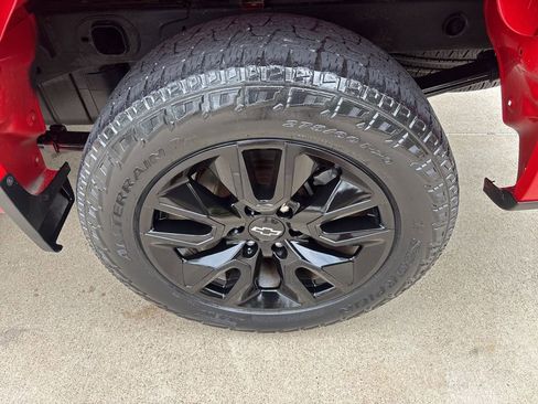 Used 2020 Chevrolet Silverado 1500 Custom w/ Custom Value Package image 19