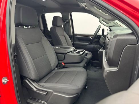 Used 2025 GMC Sierra 1500 Elevation image 34