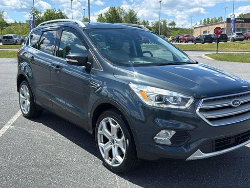Used 2019 Ford Escape Titanium AWD/4WD image 1