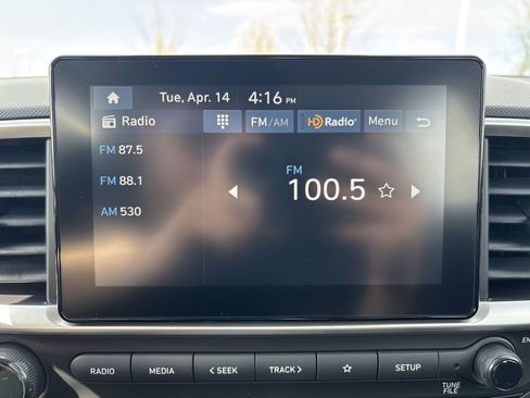 New 2026 Hyundai Venue SEL FWD image 17