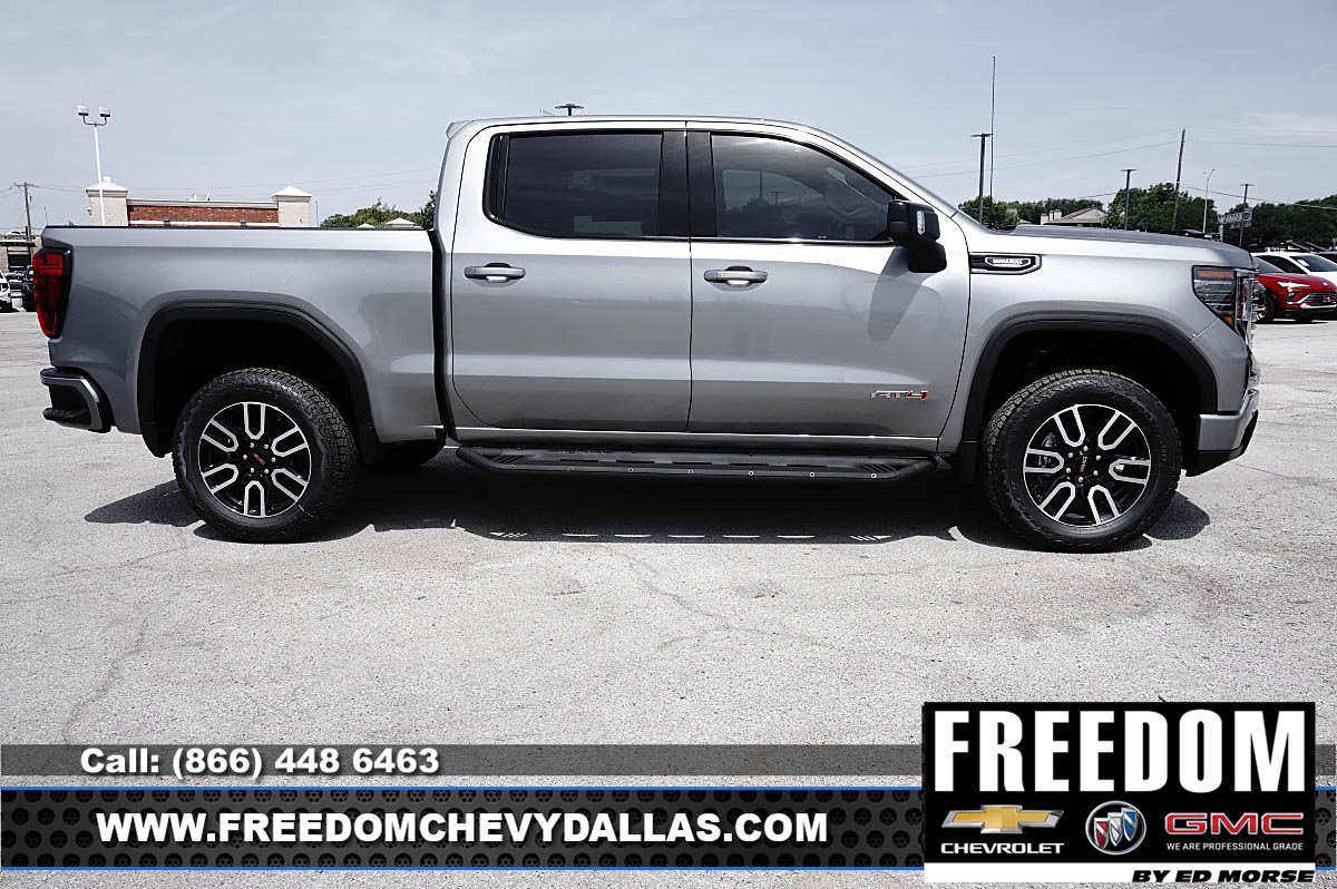 New 2026 GMC Sierra 1500 AT4 w/ AT4 Premium Package AWD/4WD image 8