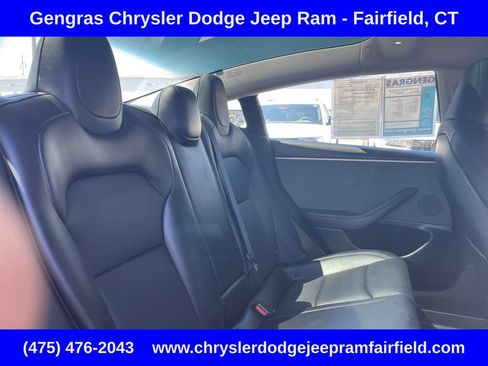Used 2025 Tesla Model 3 Long Range RWD image 19