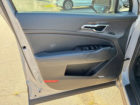 Used 2023 Kia Sportage SX FWD image 10
