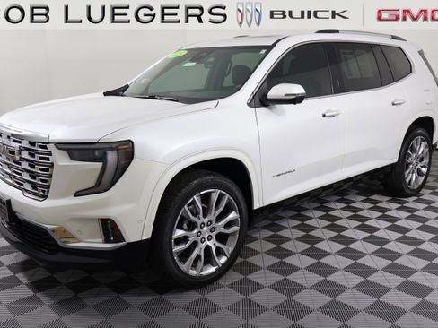 Certified 2025 GMC Acadia Denali w/ Super Cruise Package image 5