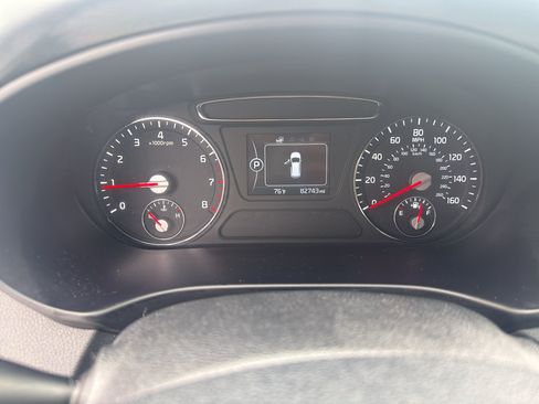Used 2016 Kia Sorento FWD w/ LX Convenience Package image 17