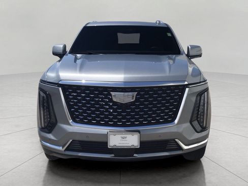 Certified 2025 Cadillac Escalade ESV Premium Luxury AWD/4WD image 14