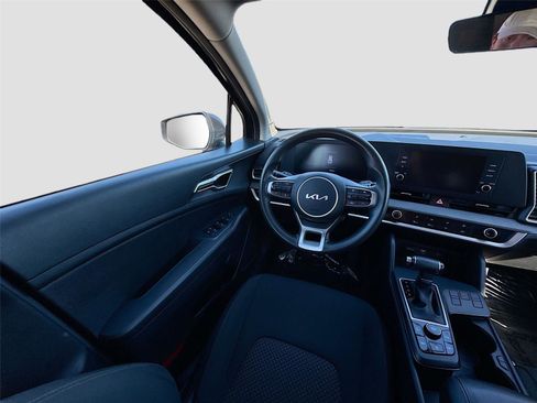 Used 2023 Kia Sportage LX image 20