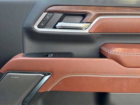 New 2026 GMC Sierra 2500 Denali Ultimate w/ Max Trailering Package image 19