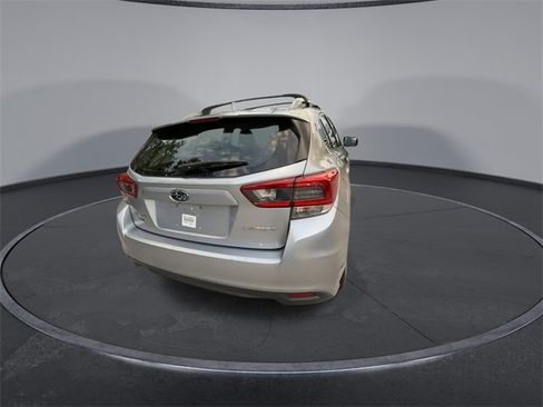 Used 2020 Subaru Impreza 2.0i Premium image 7