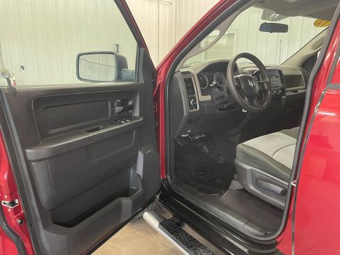 Used 2012 RAM 1500 Express AWD/4WD image 8
