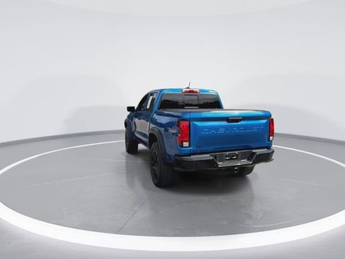 Used 2023 Chevrolet Colorado Trail Boss w/ Technology Package AWD/4WD image 9