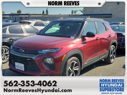 Used 2023 Chevrolet TrailBlazer RS FWD image 1