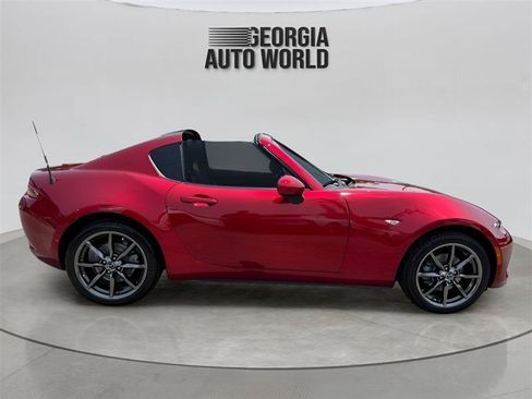 Used 2019 MAZDA MX-5 Miata RF Grand Touring RWD image 17