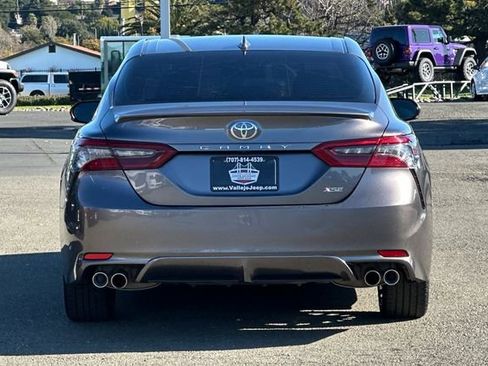 Used 2023 Toyota Camry XSE image 5