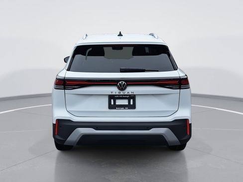 New 2026 Volkswagen Tiguan S image 4