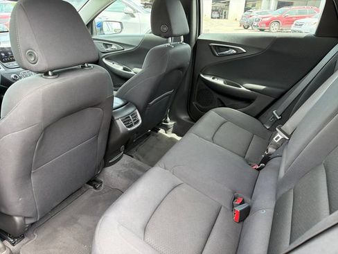 Used 2023 Chevrolet Malibu LT FWD image 22