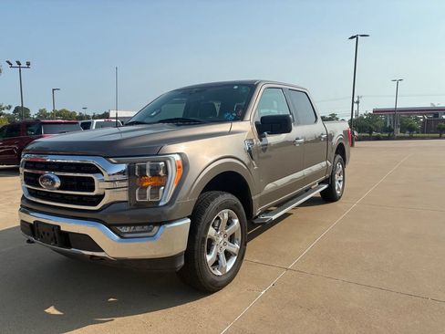 Used 2022 Ford F150 XLT w/ Equipment Group 302A High AWD/4WD image 1