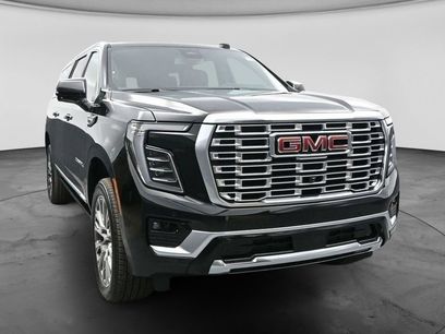 New 2026 GMC Yukon XL Denali w/ Sun & Power Step Package