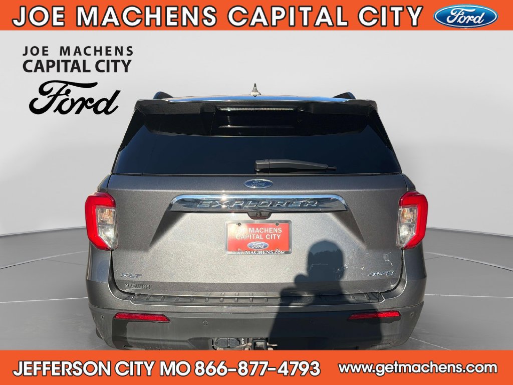 Used 2023 Ford Explorer XLT w/ Class IV Trailer Tow Package AWD/4WD image 4