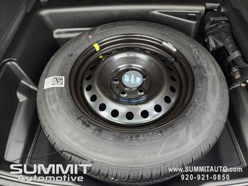 New 2025 Jeep Grand Cherokee Summit image 33