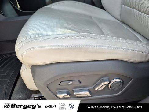 Used 2024 Hyundai Santa Fe Calligraphy AWD/4WD image 13