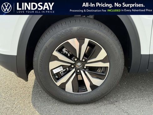 New 2026 Volkswagen Atlas Cross Sport SE AWD/4WD image 8