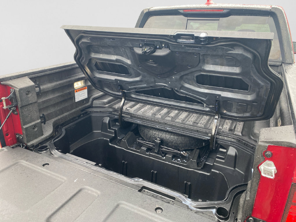 Certified 2024 Honda Ridgeline Black Edition image 16
