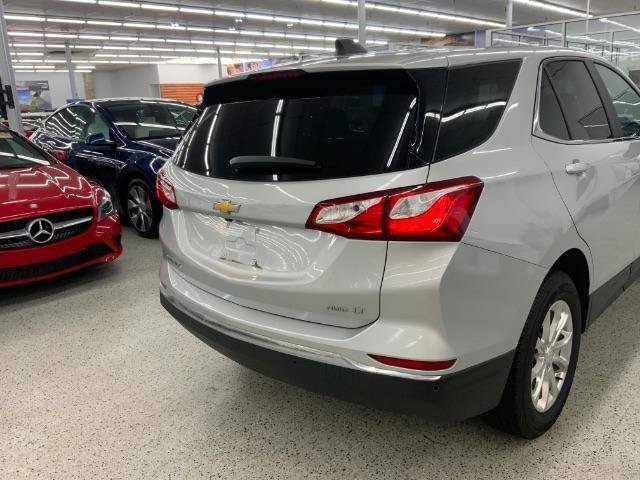 Used 2021 Chevrolet Equinox LT w/ Driver Convenience Package AWD/4WD image 39