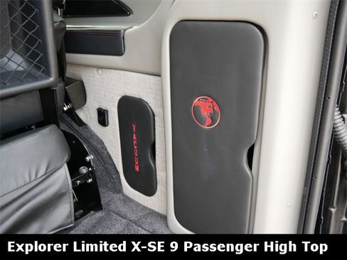 New 2025 GMC Savana 2500 Extended w/ Driver Convenience Package image 28