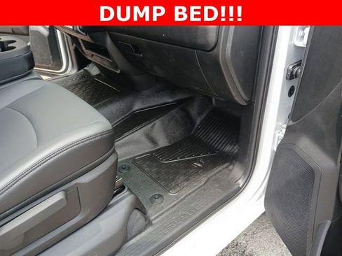 New 2025 RAM 4500 Tradesman image 27