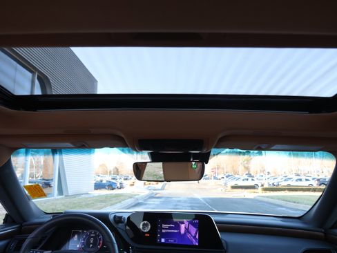 Used 2025 Lexus ES 350 350 image 30