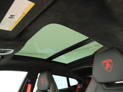 Used 2023 Lamborghini Urus S AWD/4WD image 26