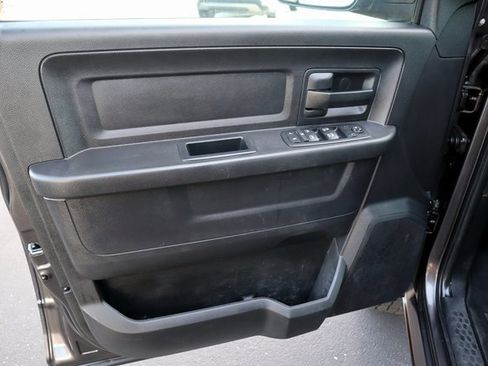 Used 2016 RAM 2500 Tradesman w/ Chrome Appearance Group image 26