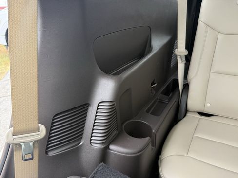 Used 2021 Ford Explorer Platinum w/ Equipment Group 601A image 44