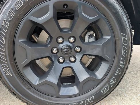 Used 2025 RAM 1500 Lone Star image 7