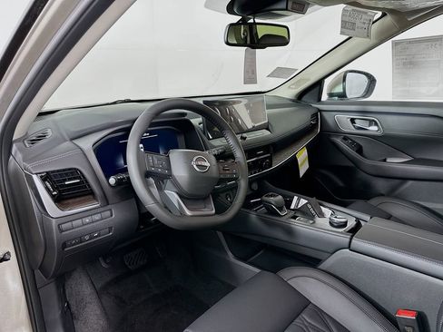 New 2026 Nissan Rogue Platinum w/ Platinum Premium Package image 14