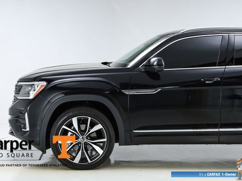 Used 2025 Volkswagen Atlas Cross Sport SEL Premium R-Line AWD/4WD image 42