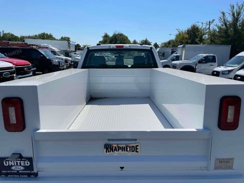 New 2023 Ford F250 XL w/ FX4 Off-Road Package AWD/4WD image 6