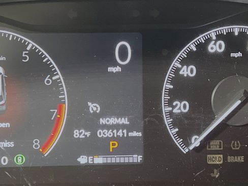 Used 2023 Honda HR-V LX image 21