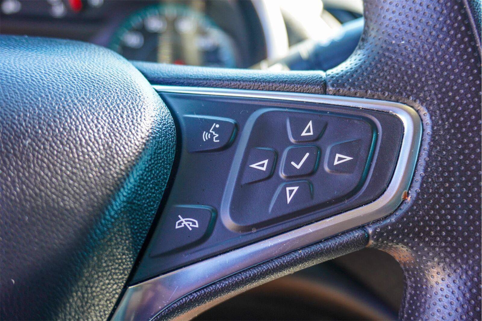Used 2024 Chevrolet Malibu LT FWD image 25