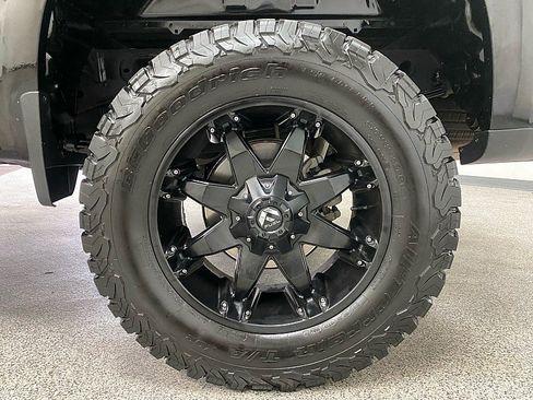 Used 2020 Chevrolet Silverado 1500 LT w/ All-Star Edition image 24