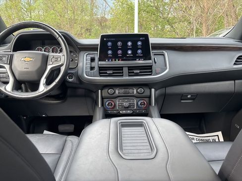 Used 2021 Chevrolet Tahoe LT w/ LT Signature Package AWD/4WD image 19