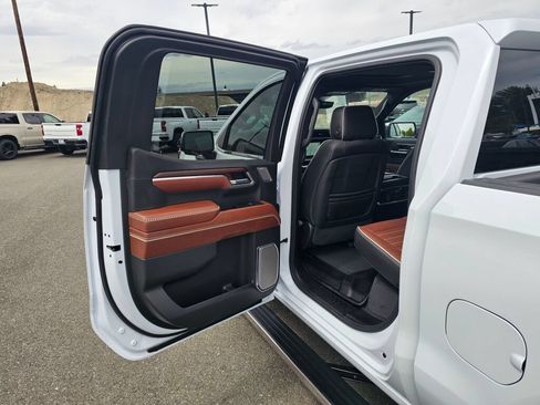 Used 2026 GMC Sierra 1500 Denali Ultimate AWD/4WD image 23