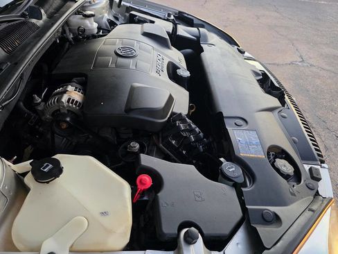 Used 2008 Buick Lucerne CXL w/ Luxury Package image 48