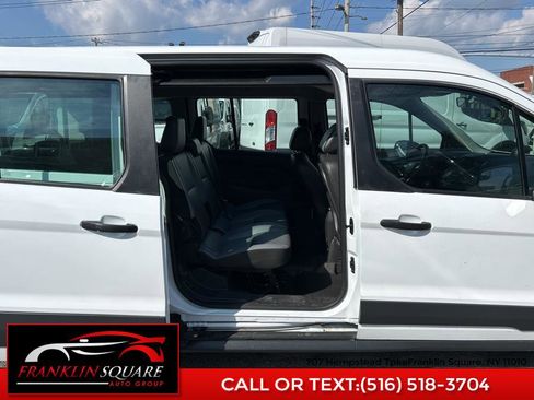 Used 2017 Ford Transit Connect XL image 48