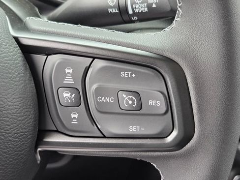 New 2026 Jeep Gladiator Sport AWD/4WD image 11