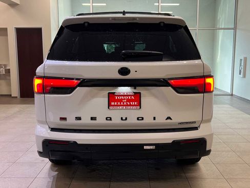 New 2026 Toyota Sequoia Platinum image 5