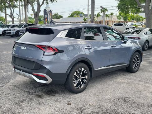 Used 2023 Kia Sportage EX FWD image 5