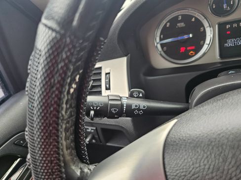 Used 2009 Cadillac Escalade ESV AWD image 27