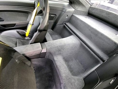 Used 2025 Porsche 911 GT3 image 38